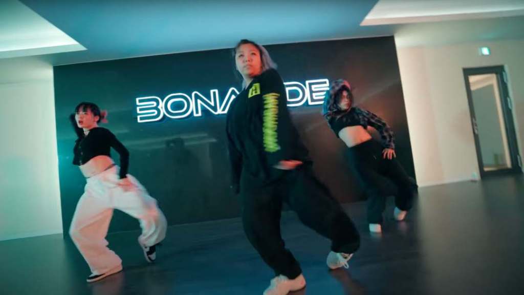 dancers at bonafide studio in seoul, korea in a jiyoung youn choreography class